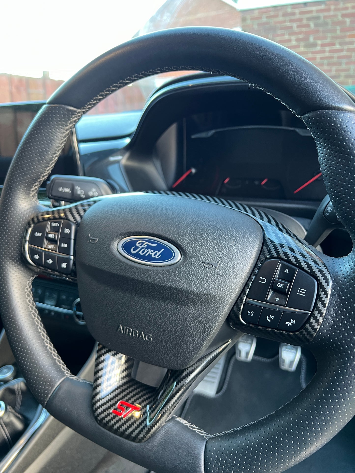 Carbon Fibre Effect Steering Wheel Trim ST for Ford Fiesta MK8, Focus MK4, Puma MK2