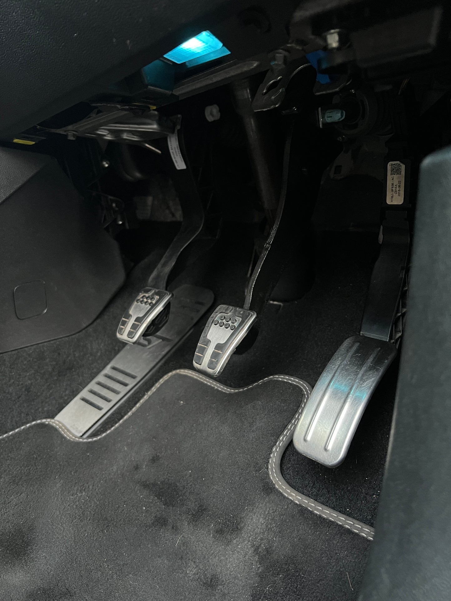 Fiesta MK8 ST Accelerator Pedal Riser Spacer Plate 10mm - Improve Heel & Toe