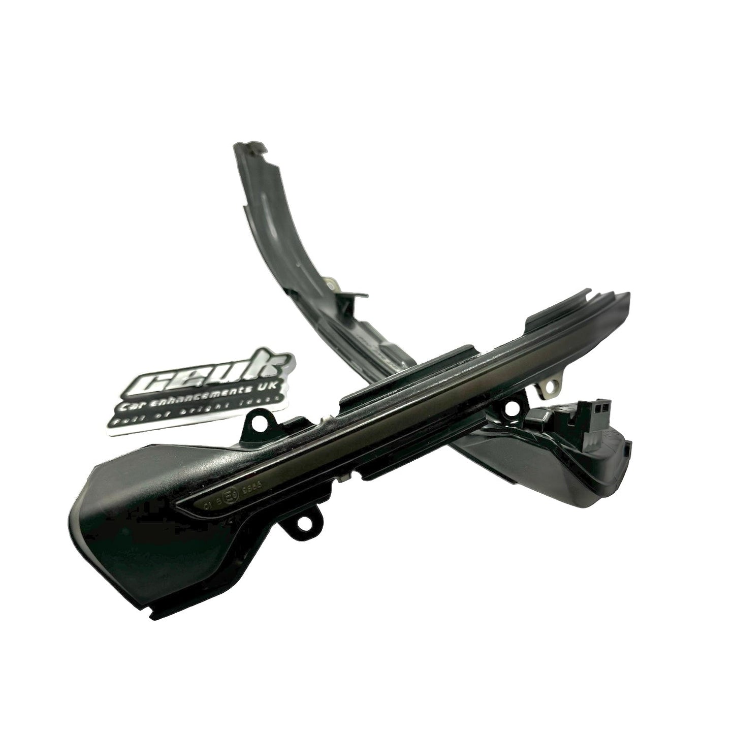 Seat Ibiza MK5 - LED Sequential Side Repeater Unit - Car Enhancements UK