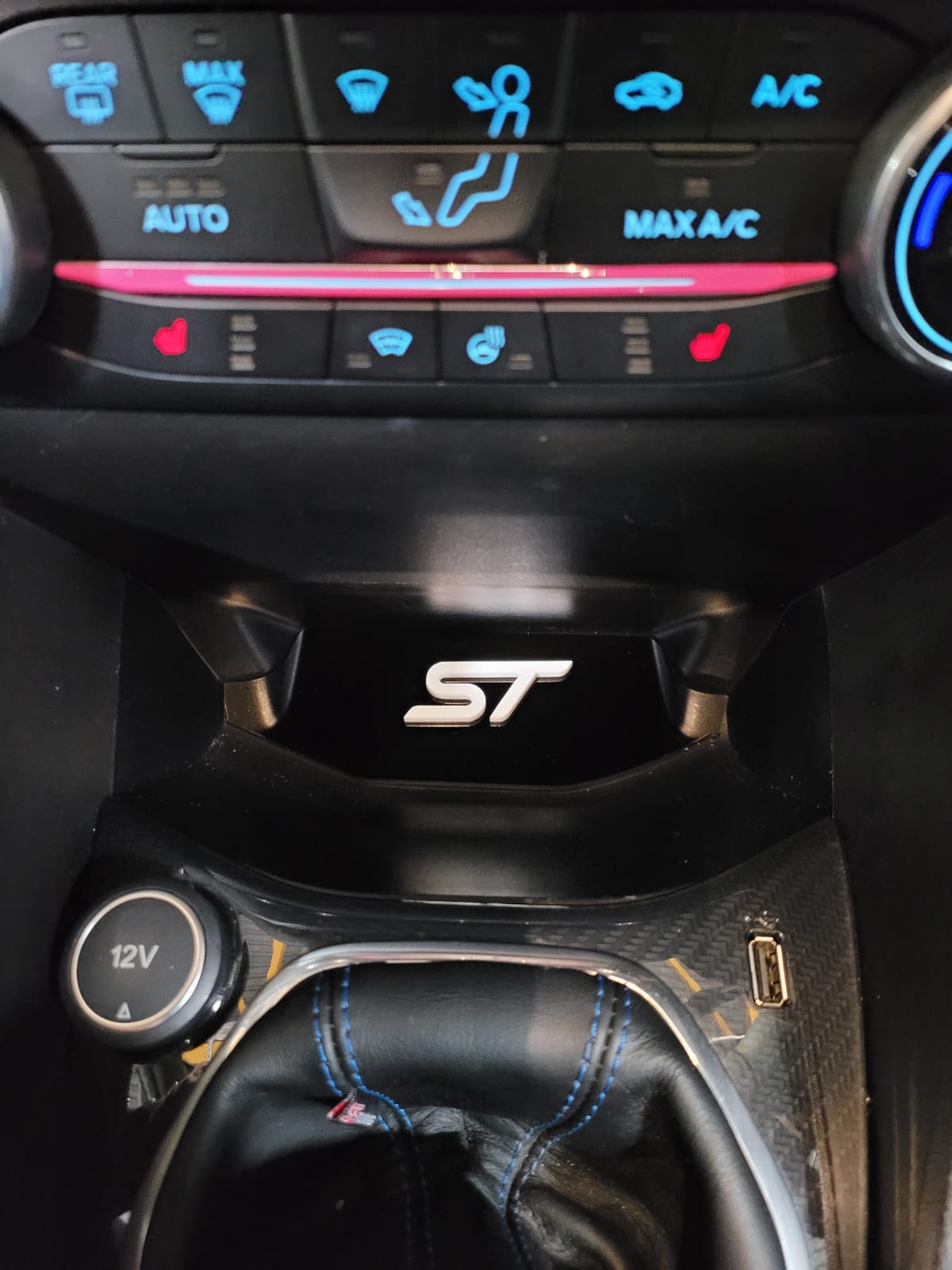 MK8 Fiesta - Front Cubby Hole Insert - Car Enhancements UK