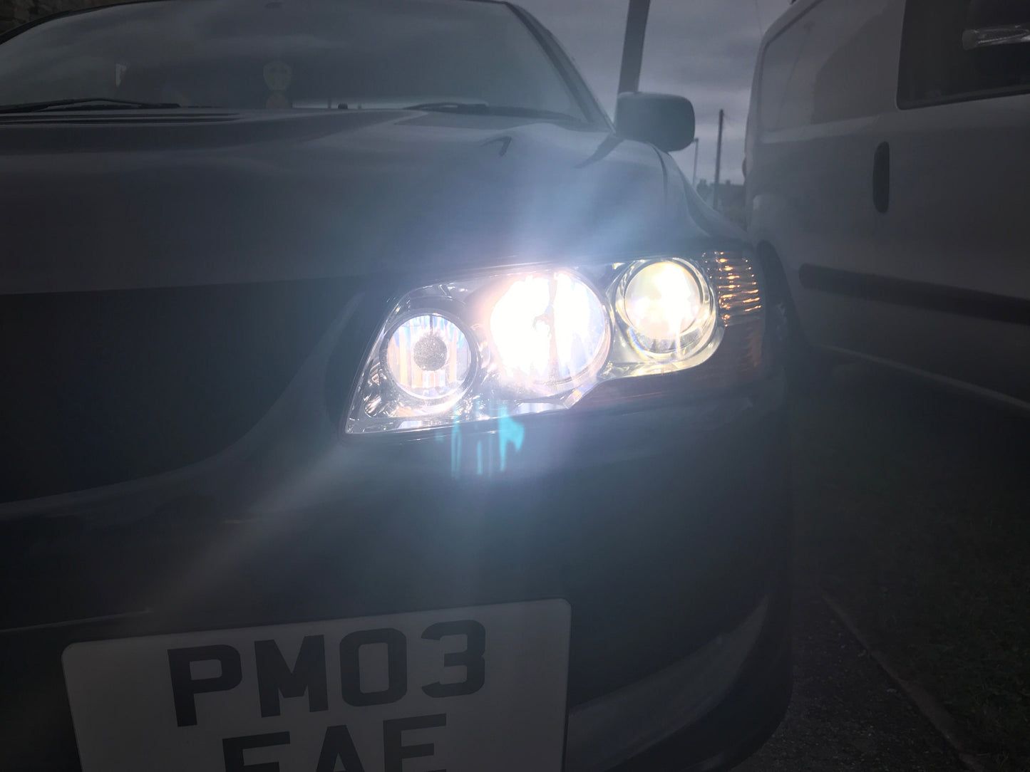 IllumiNite 9006/HB4 Ice White Upgrade - Car Enhancements UK